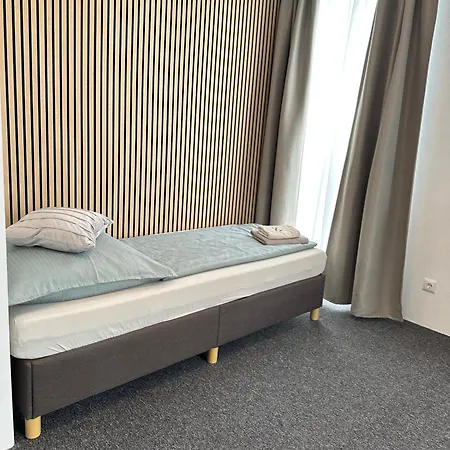 Modernes Mit Kueche, Wlan, Parkplatz Privat bolig Dingolfing